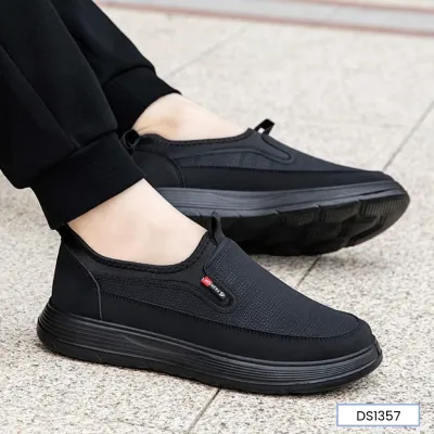 Path Voyage Outdoor Shoes